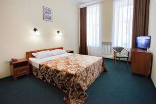 Отель Гостиница Континент Николаев Николаев Стандартный двухместный номер с 1 кроватью или 2 отдельными кроватями-8